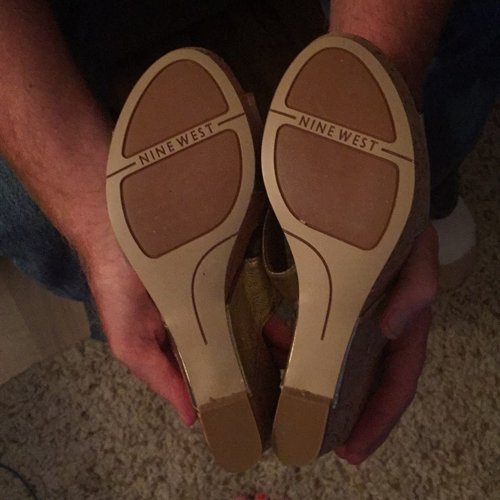 Shoes - Picture 3 of 3